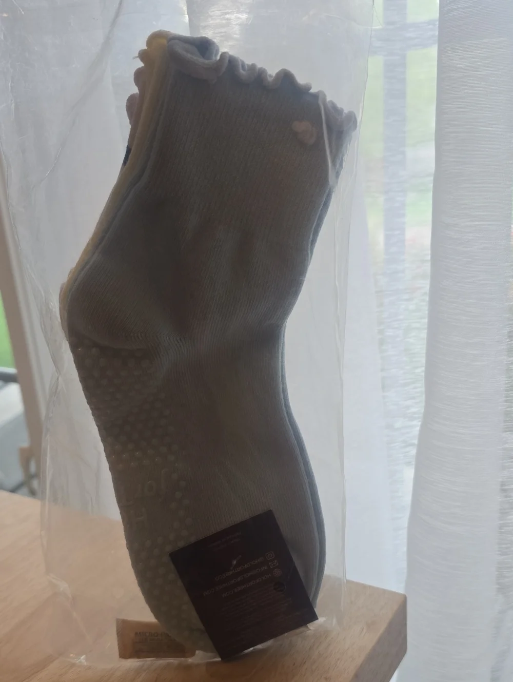 Women’s Light Blue Ruffled Crew Socks with Non-Slip Grip